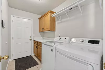 90 W Cottage Ave, Sandy, UT 84070 - Photo 7