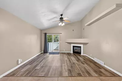 90 W Cottage Ave, Sandy, UT 84070 - Photo 17
