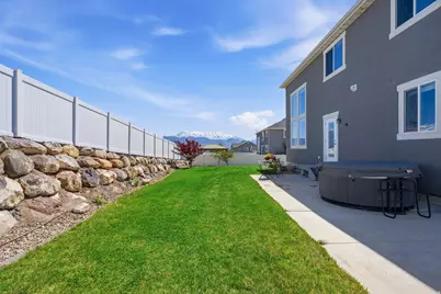 1166 W Highpass Dr, Saratoga Springs, UT 84045 - Photo 37