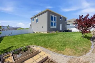 1166 W Highpass Dr, Saratoga Springs, UT 84045 - Photo 41