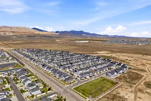 12303 S Varitek Dr, Herriman, UT 84096 - Photo 25