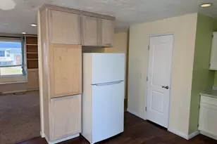 3357 W 6960 S, West Jordan, UT 84084 - Photo 7
