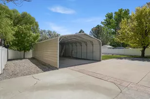 8897 S 1240 W, West Jordan, UT 84088 - Photo 37