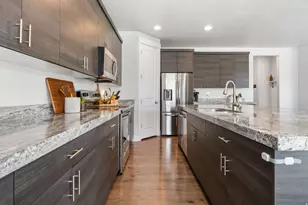 592 S 2150 W, Lehi, UT 84043 - Photo 9