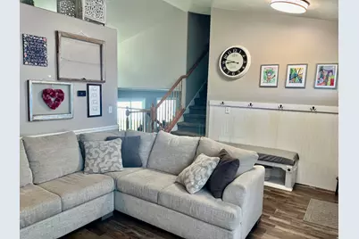 1097 N 3450 W, Layton, UT 84041 - Photo 5