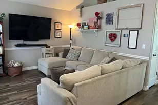 1097 N 3450 W, Layton, UT 84041 - Photo 3