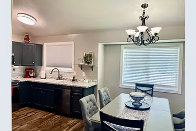 1097 N 3450 W, Layton, UT 84041 - Photo 9