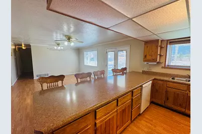 140 E 800 S, Ephraim, UT 84627 - Photo 7