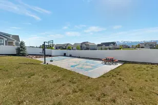 484 E 200 N, Millville, UT 84326 - Photo 47