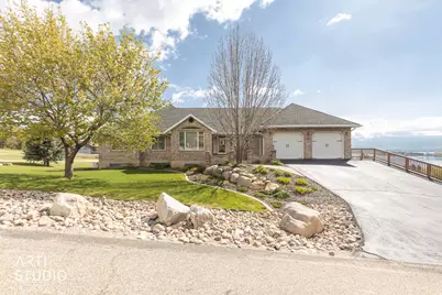 652 N Radford Ln, Eden, UT 84310 - Photo 3