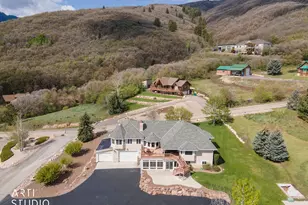 652 N Radford Ln, Eden, UT 84310 - Photo 61