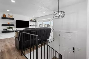 3585 W Silverglen Circle, Taylorsville, UT 84129 - Photo 7