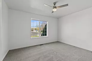 363 S 675 E, Hyrum, UT 84319 - Photo 9