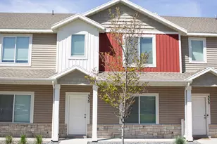 335 S 1540 E, Hyrum, UT 84319 - Photo 1