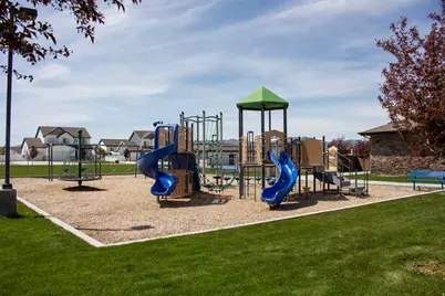 335 S 1540 E, Hyrum, UT 84319 - Photo 27