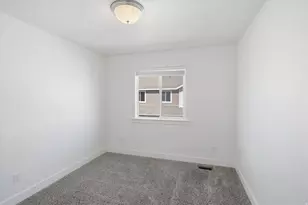 335 S 1540 E, Hyrum, UT 84319 - Photo 19