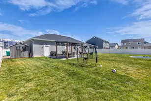 3377 S 2400 W, West Haven, UT 84401 - Photo 37