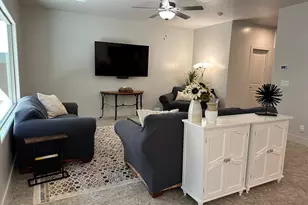 528 S Riverbed Dr, Washington, UT 84780 - Photo 5
