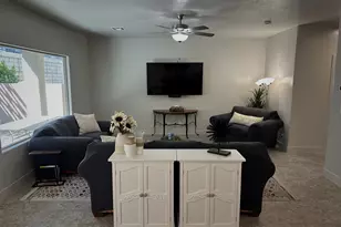528 S Riverbed Dr, Washington, UT 84780 - Photo 3