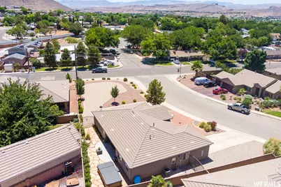 764 N Picturesque W, Saint George, UT 84770 - Photo 5