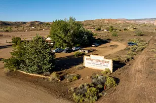 2040 N Long Cyn Rd, Kanab, UT 84741 - Photo 3