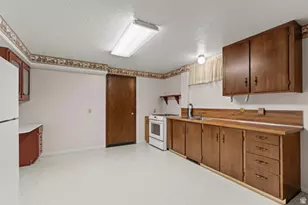 263 Stewart Dr, River Heights, UT 84321 - Photo 17