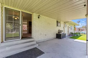 263 Stewart Dr, River Heights, UT 84321 - Photo 21