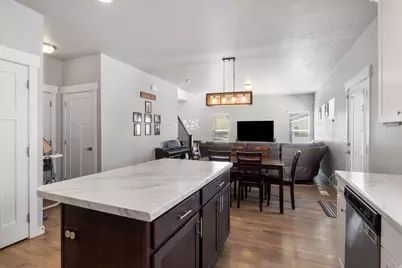 5155 E Rio Grande Way, Eagle Mountain, UT 84005 - Photo 11