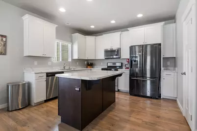 5155 E Rio Grande Way, Eagle Mountain, UT 84005 - Photo 13
