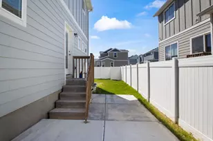 5155 E Rio Grande Way, Eagle Mountain, UT 84005 - Photo 31