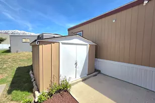 597 N State St, Orem, UT 84057 - Photo 7