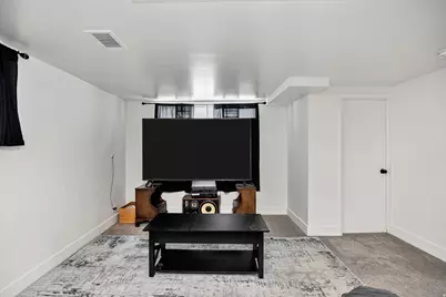 667 N 100 E, Logan, UT 84321 - Photo 33