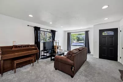 667 N 100 E, Logan, UT 84321 - Photo 13