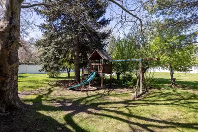 667 N 100 E, Logan, UT 84321 - Photo 9