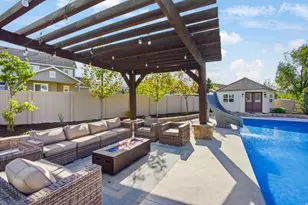 698 N Farmland Dr, Kaysville, UT 84037 - Photo 5
