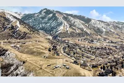 147 Winding Way #50, Logan, UT 84321 - Photo 11