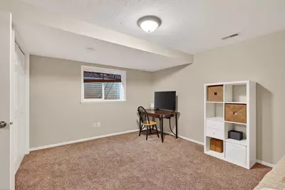146 E 100 S #4, Bountiful, UT 84010 - Photo 27