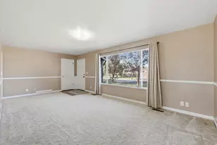 515 Glenwood Dr, Hyrum, UT 84319 - Photo 9