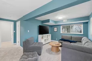 8377 S Meadow Green Way W, West Jordan, UT 84088 - Photo 23