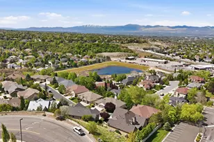 6623 S Hidden Ml Cv, Cottonwood Heights, UT 84121 - Photo 41