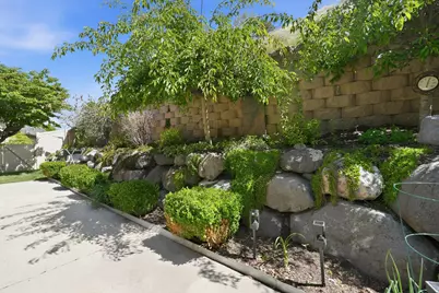 6623 S Hidden Cv, Cottonwood Heights, UT 84121 - Photo 11