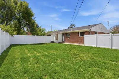 3461 S 1300 E, Salt Lake City, UT 84106 - Photo 21