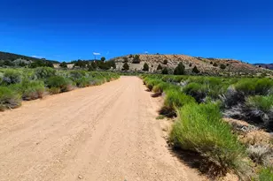 4206 Entrance Dr, Panguitch, UT 84759 - Photo 1