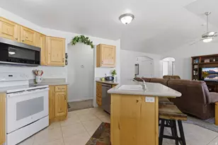 2252 W 1125 S, Syracuse, UT 84075 - Photo 5