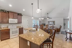1246 E 4500 St S, Millcreek, UT 84117 - Photo 9