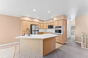 84 Belmore Dr, Kaysville, UT 84037 - Photo 25