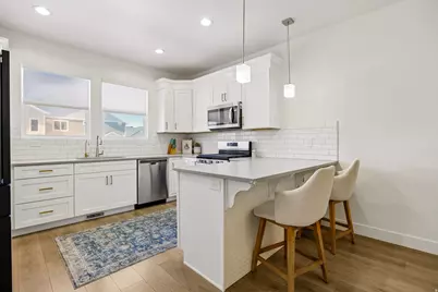 4463 W Watchmen Way S, Herriman, UT 84096 - Photo 13