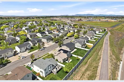 2039 Fremont Crest Ave, Syracuse, UT 84075 - Photo 37