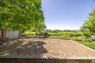 1729 N 1700 E, North Logan, UT 84341 - Photo 39
