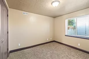 350 N 200 E, Ferron, UT 84523 - Photo 35